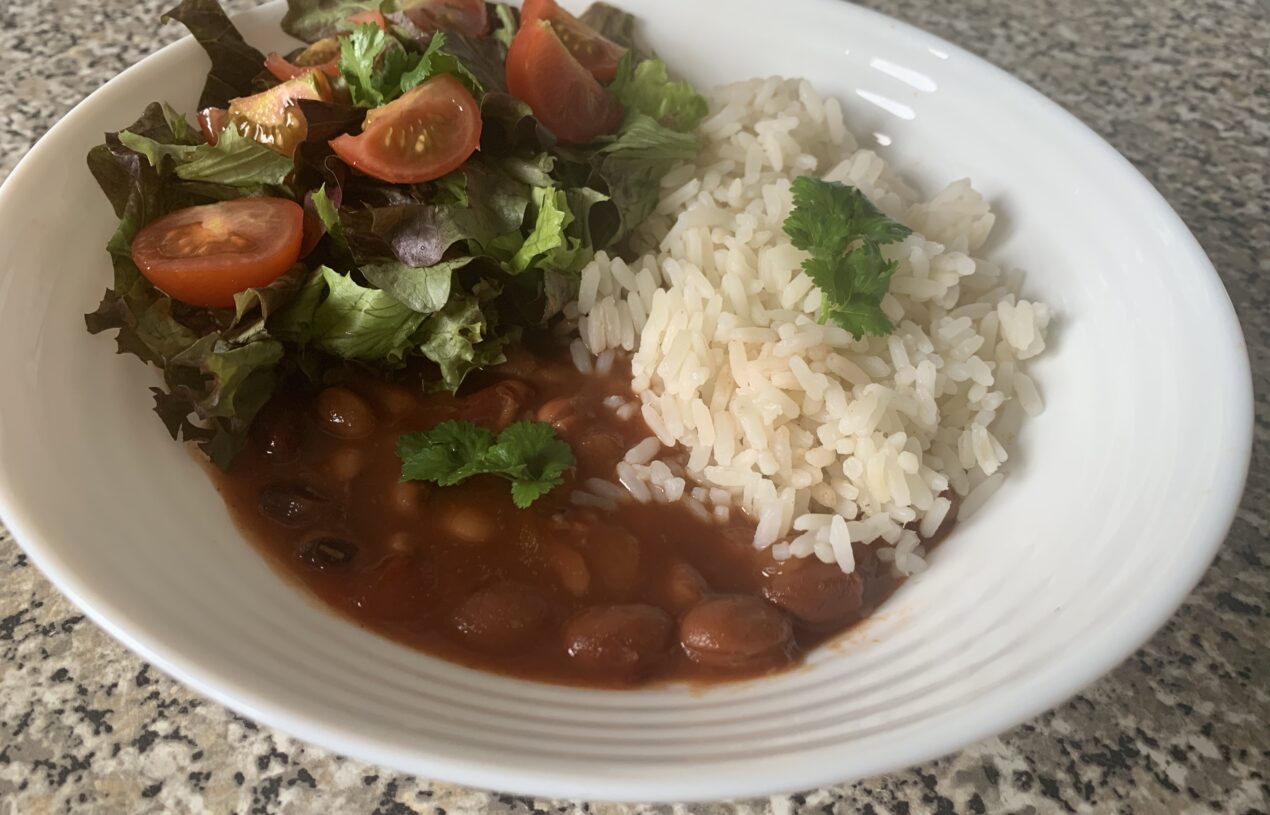 Mexican Mixed Beans in Mild Chilli Sauce with Rice for 53p