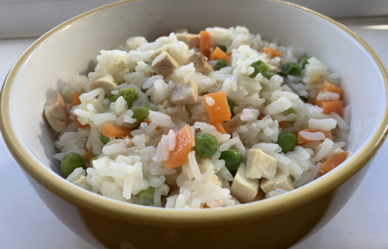 Cantonese Rice: One-Pot Vegetarian